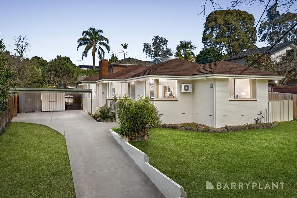 Templestowe Lower 3ਬੈੱਡਰੂਮ Prime 20m Frontage with Development Potential