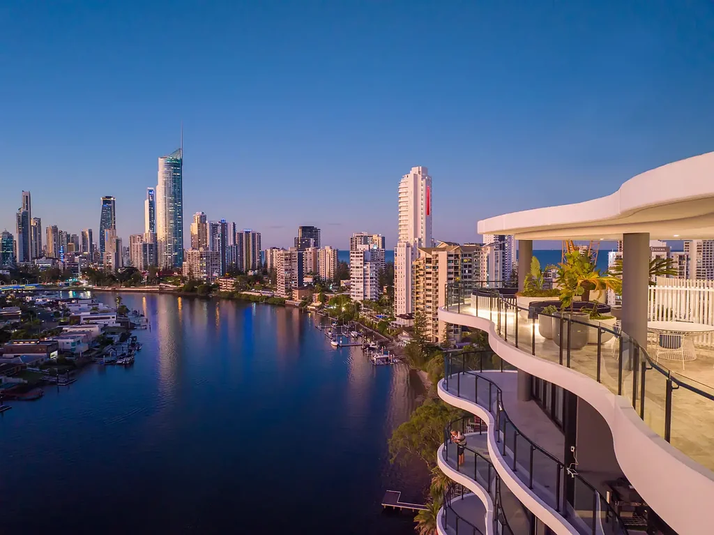 501/15-17 Cannes Avenue, Surfers Paradise, QLD 4217