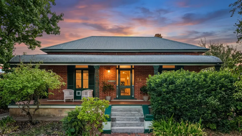 54 Upper Street, East Tamworth, NSW 2340