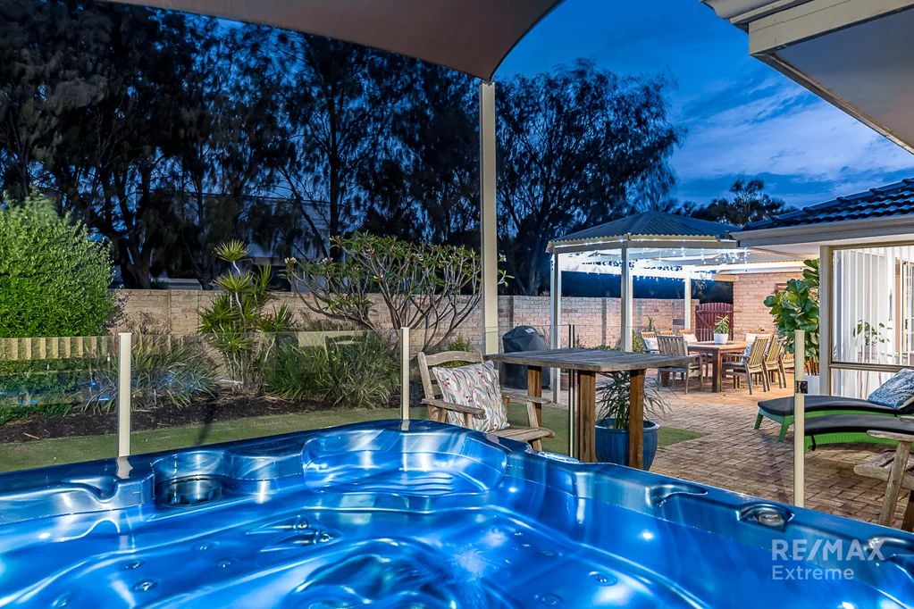 1 Santa Monica Parade, Iluka, WA 6028