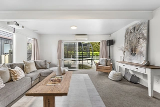 94 Norman Lesser Drive, St Johns, Auckland City