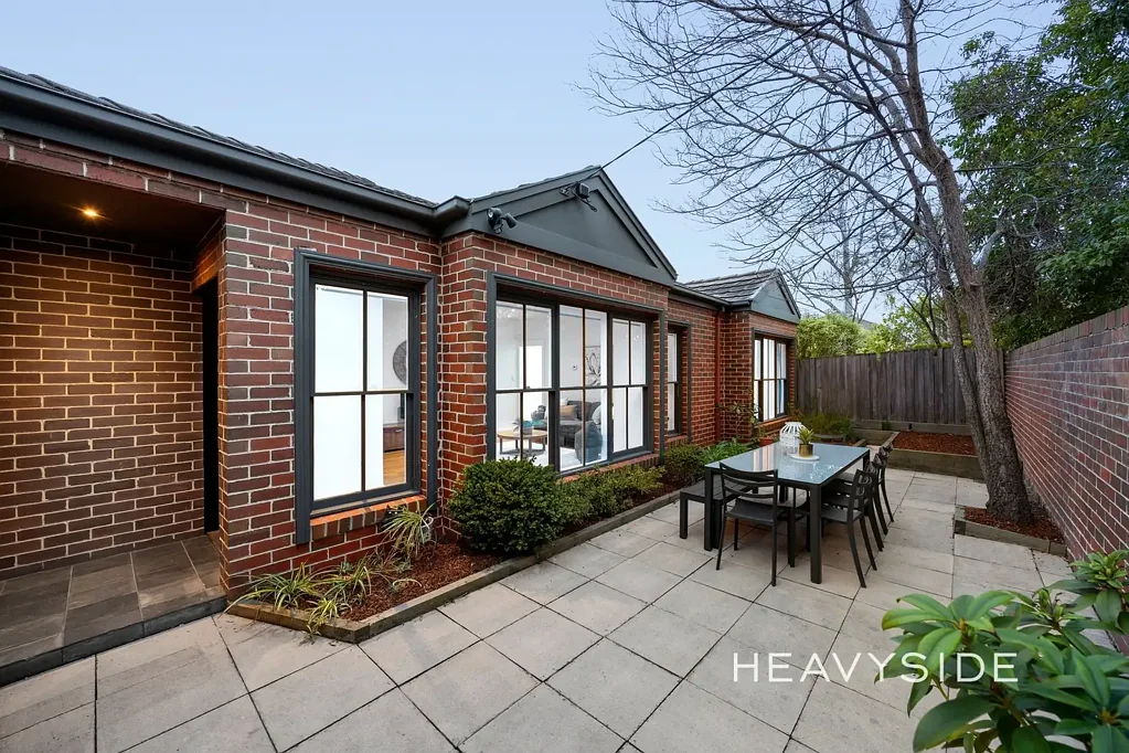 Camberwell 2બેડરૂમ Single level brilliance, own title in premier location