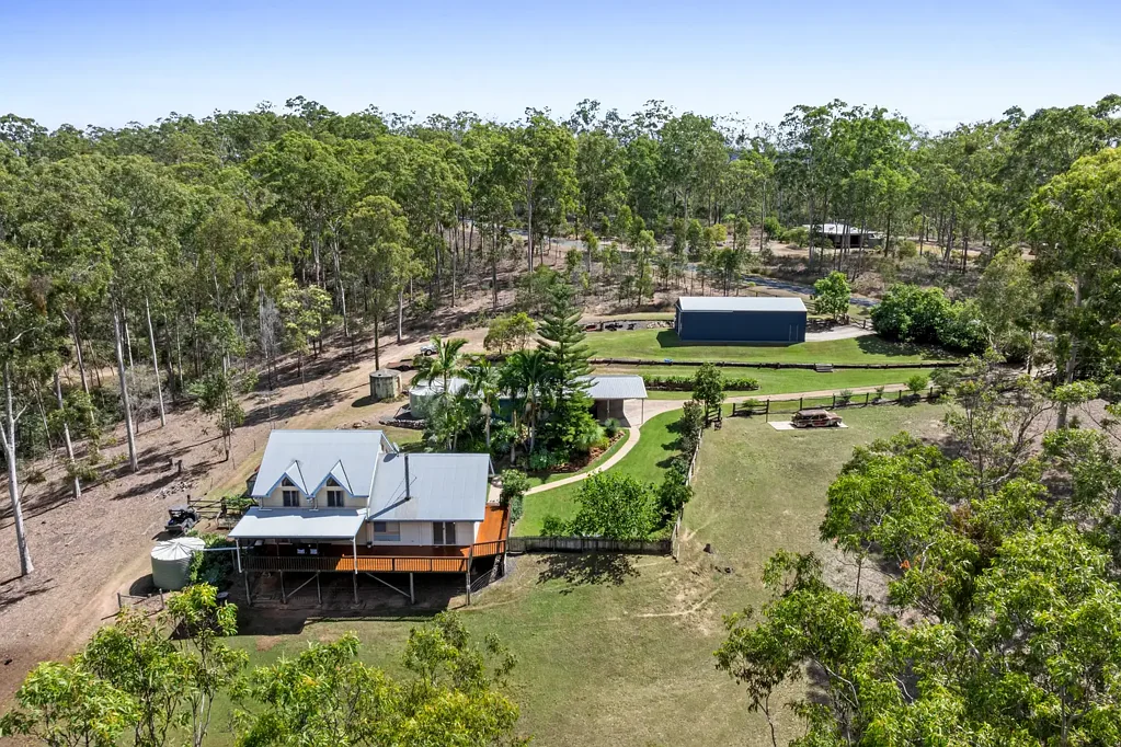 Upper Lockyer 4 Bedroom 8+ Acres with Sheds, Stables, Dam & Spacious Family Living