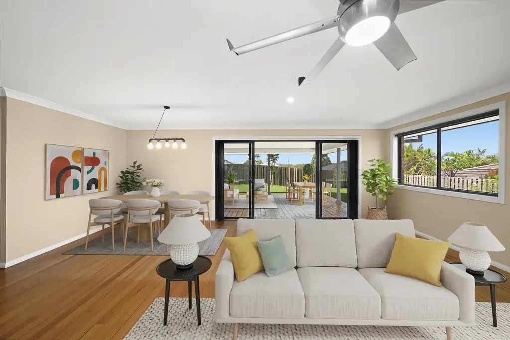Impressive Innes Lake Home