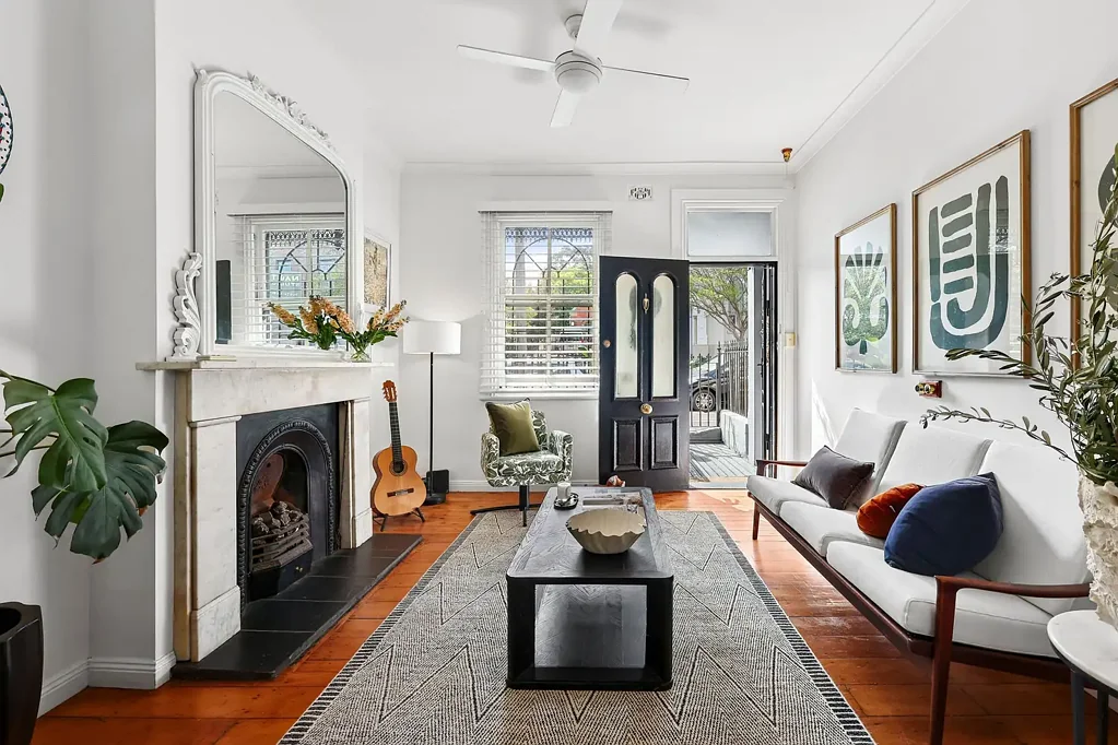 228 St Johns Road, Forest Lodge, NSW 2037