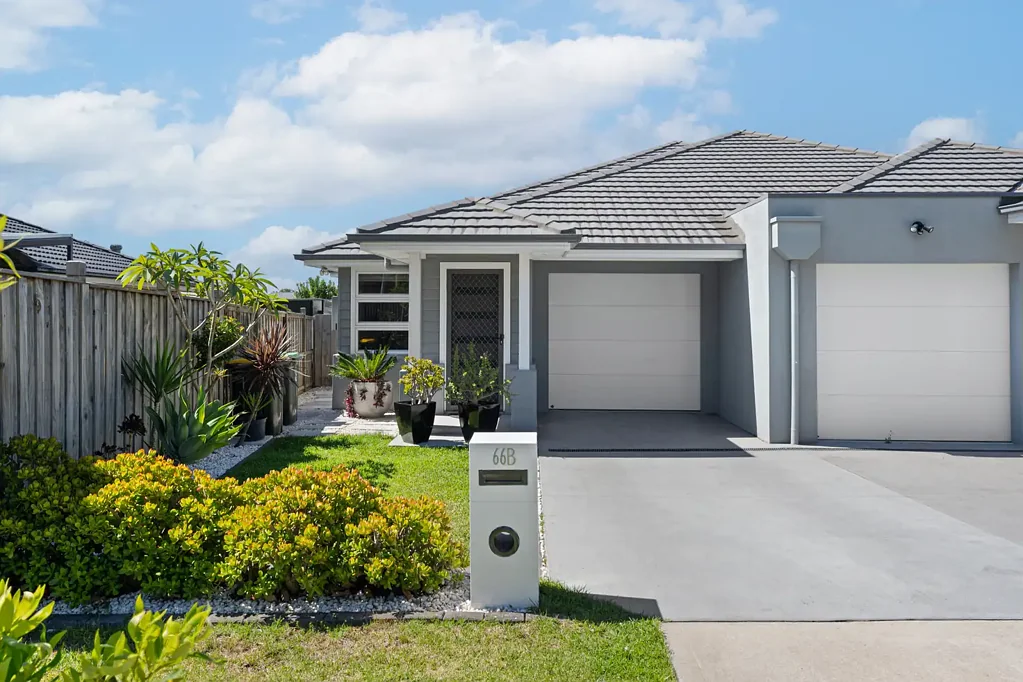 66B Thorpe Circuit, Oran Park, NSW 2570