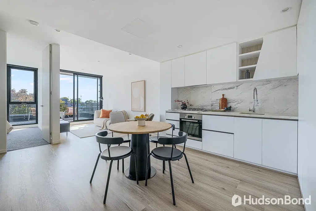 303/6 Thiele Street, Doncaster, VIC 3108