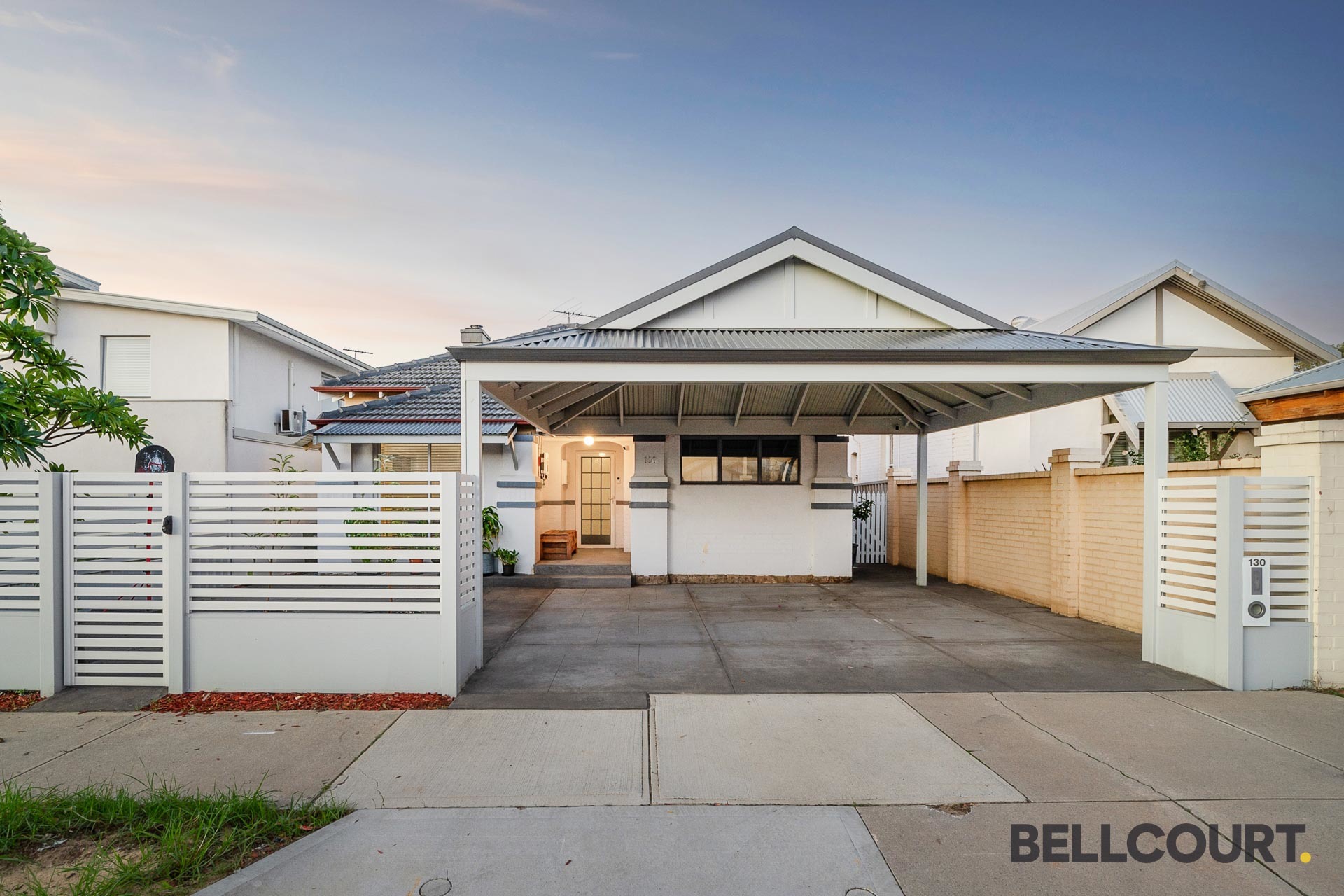 130 DOUGLAS AV, SOUTH PERTH WA 6151, 0 chambres, 0 salles de bain, House