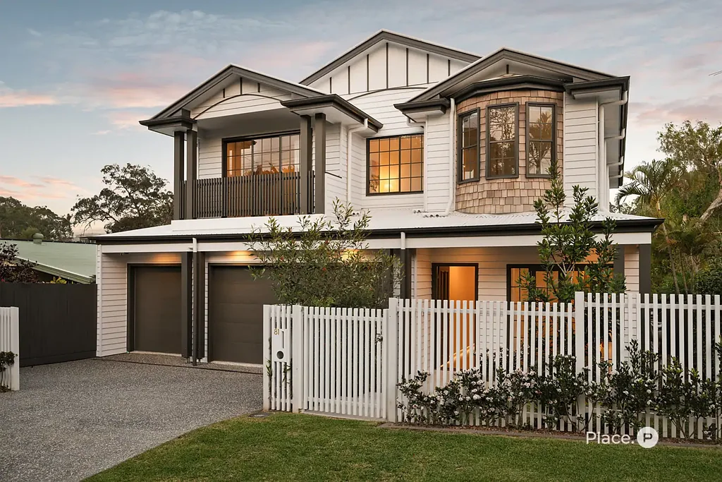 Camp Hill 5 Bedroom Ultimate Family Friendly Home on 916m²!