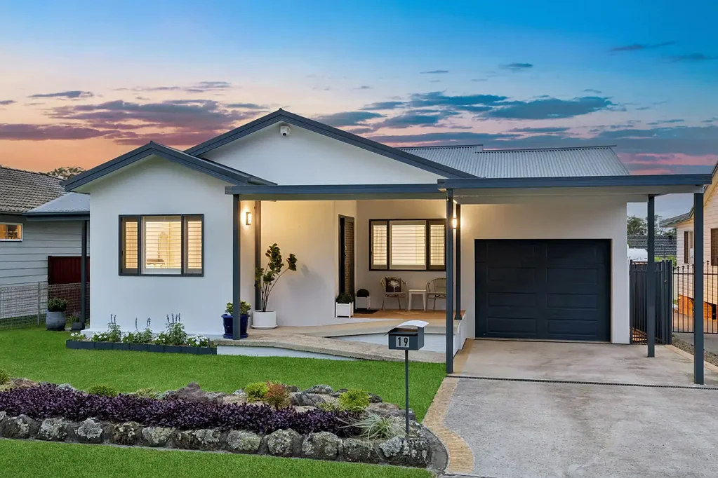 19 Collendina Road, Gwandalan, NSW 2259