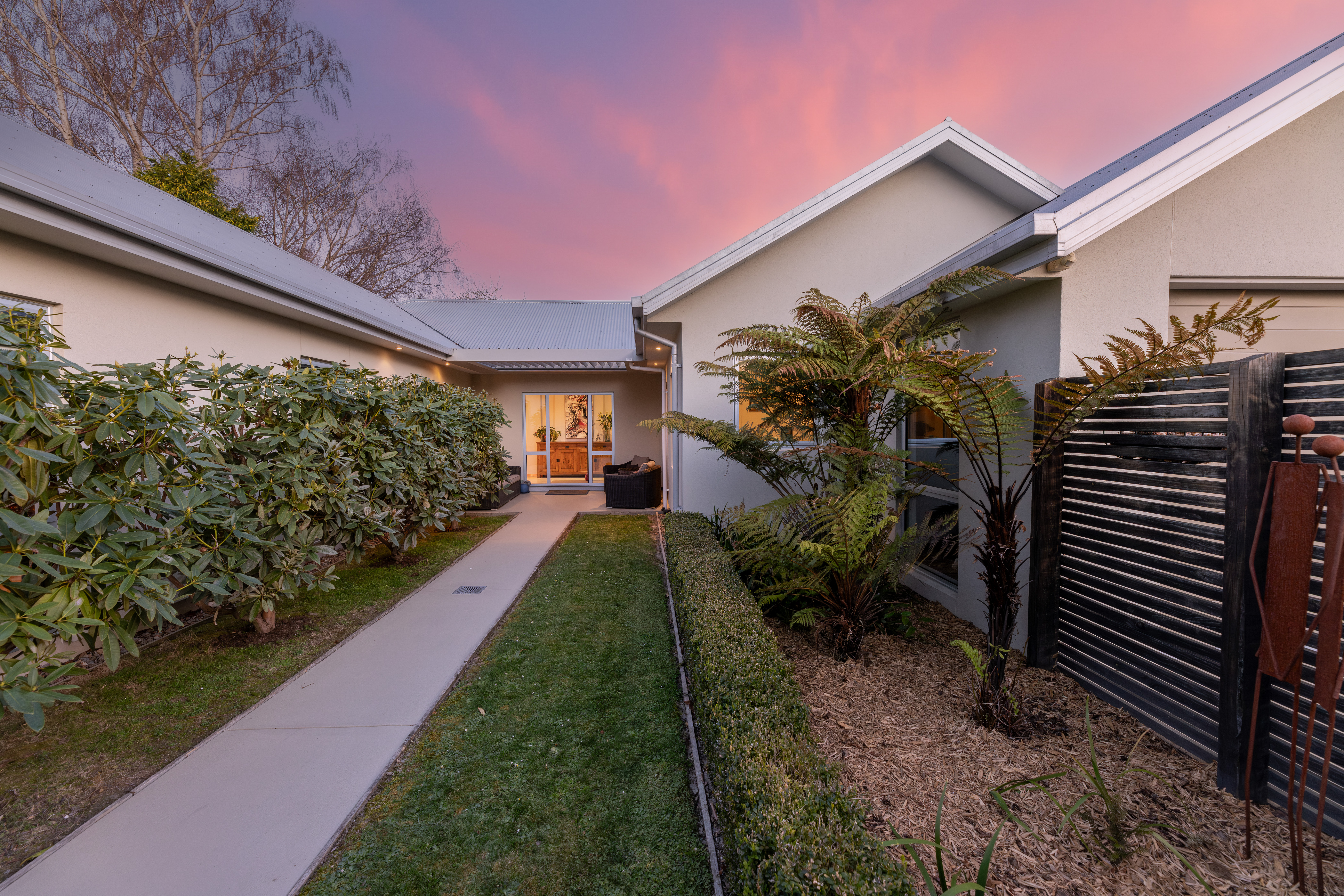 142 North Parade, Richmond, Christchurch, 3 રૂમ, 2 બાથરૂમ, House