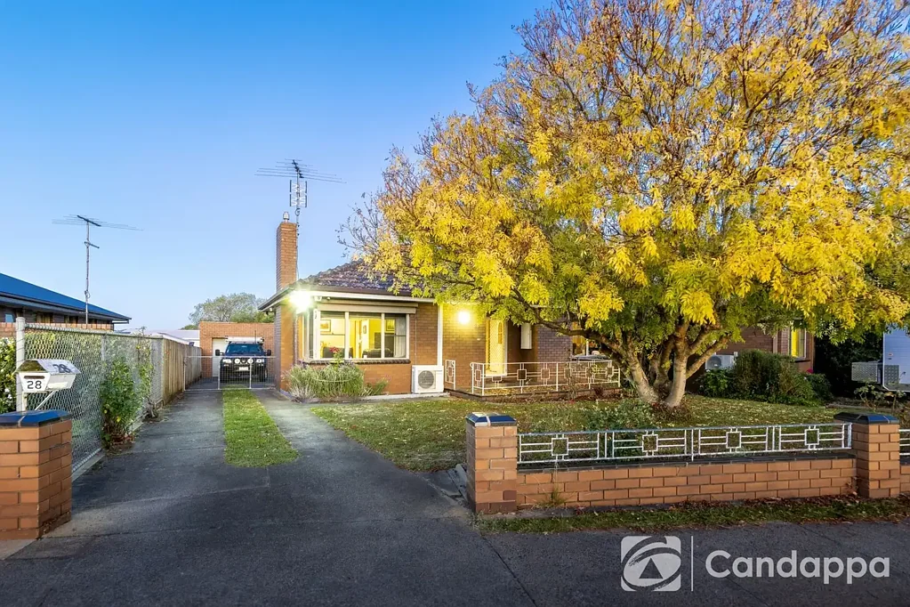 28 Albert Road, Drouin, VIC 3818