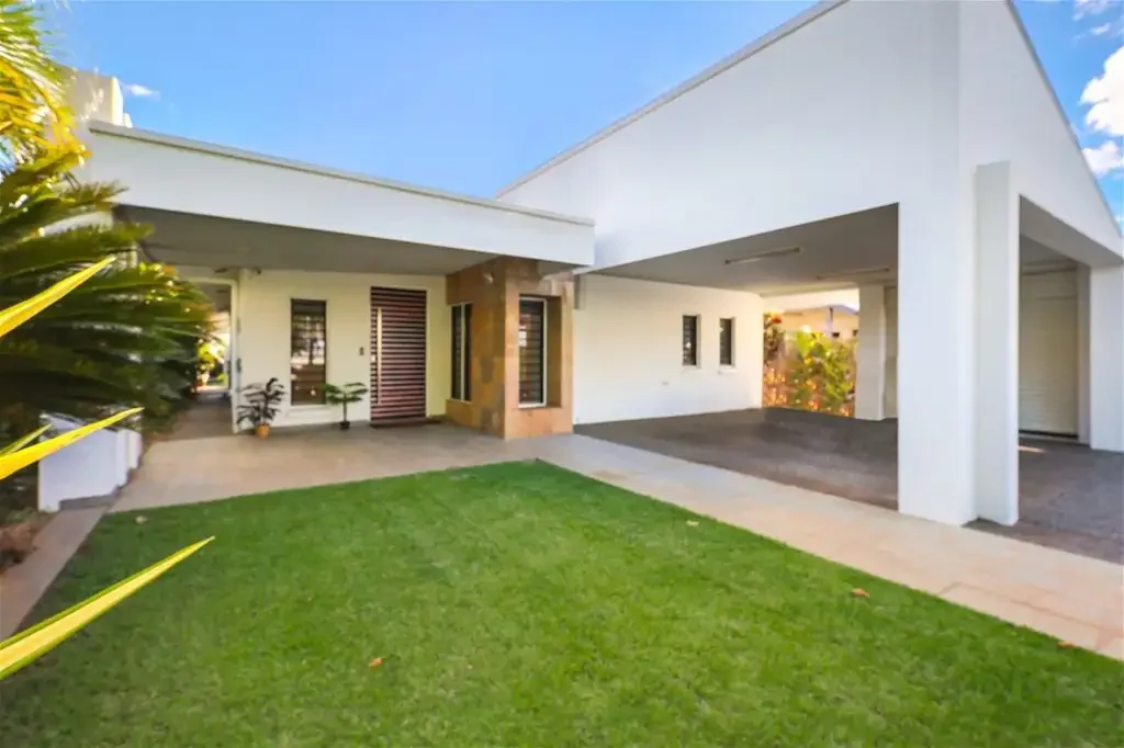 Coconut Grove 5ห้องนอน Space and Style