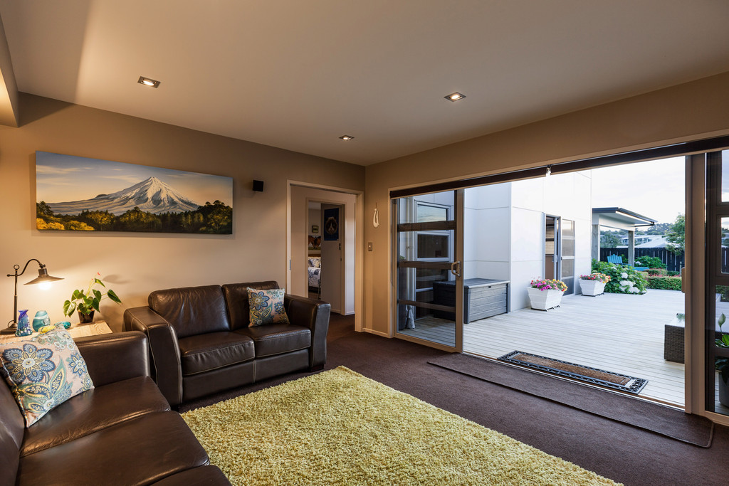 28 Ainslee Street, Highlands Park, New Plymouth, 4 ਕਮਰੇ, 0 ਬਾਥਰੂਮ