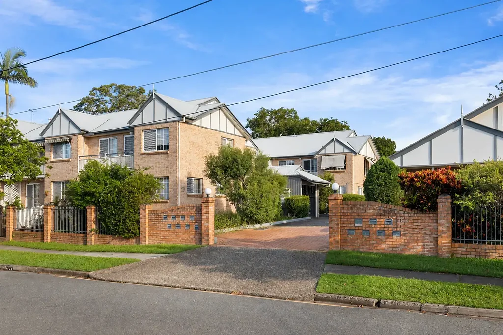 Sherwood 3 Bedroom EFFORTLESS LIVING IN THE HEART OF SHERWOOD