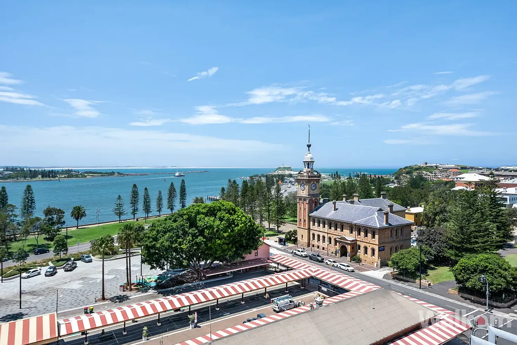 Newcastle 3chambre Penthouse Prestige with Million-Dollar Views