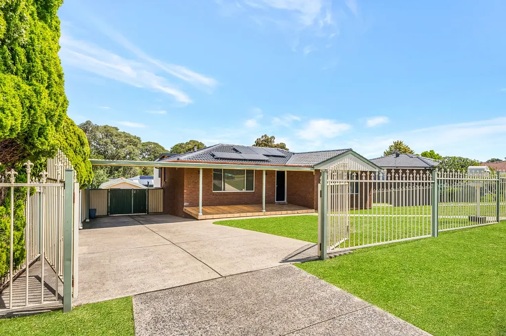 76 Chasselas Avenue, Eschol Park, NSW 2558
