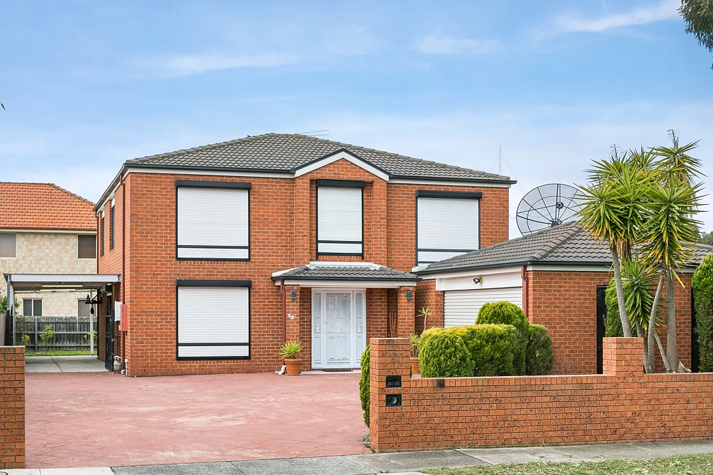 28 Salween Crescent, Roxburgh Park, VIC 3064