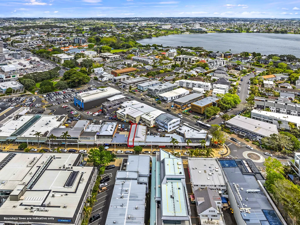 Takapuna High Profile Hurstmere Retail