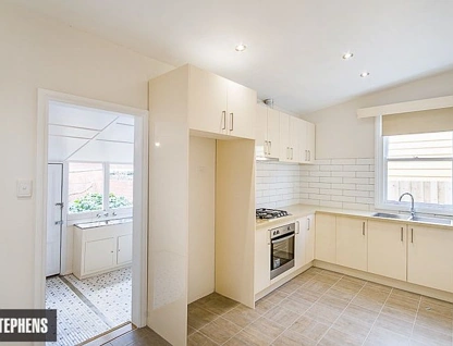 8 Stirling Street, Footscray, Western Melbourne, 2房, 1浴, House