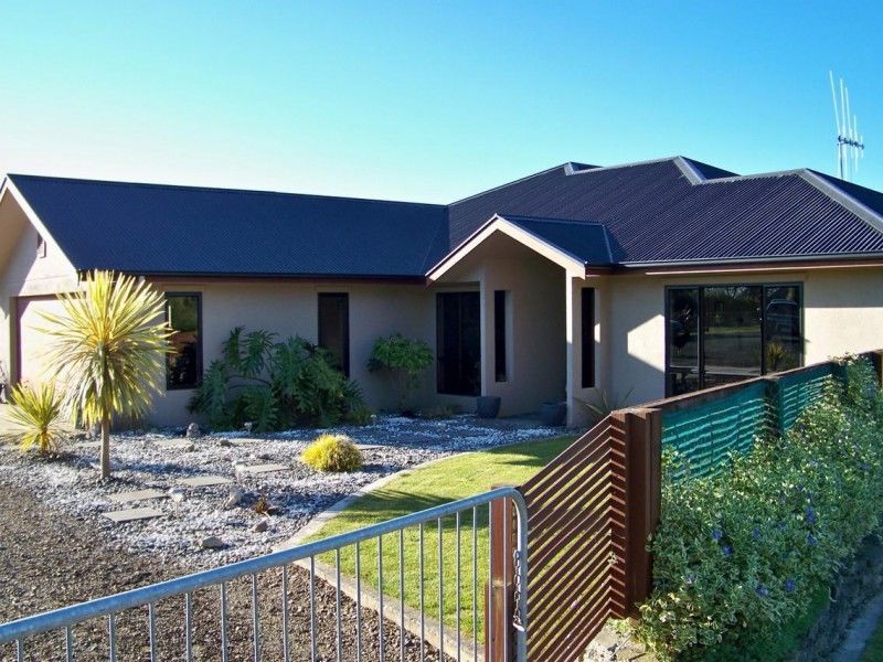 69 Stafford Street, Shannon, Horowhenua, 4 chambres, 2 salles de bain