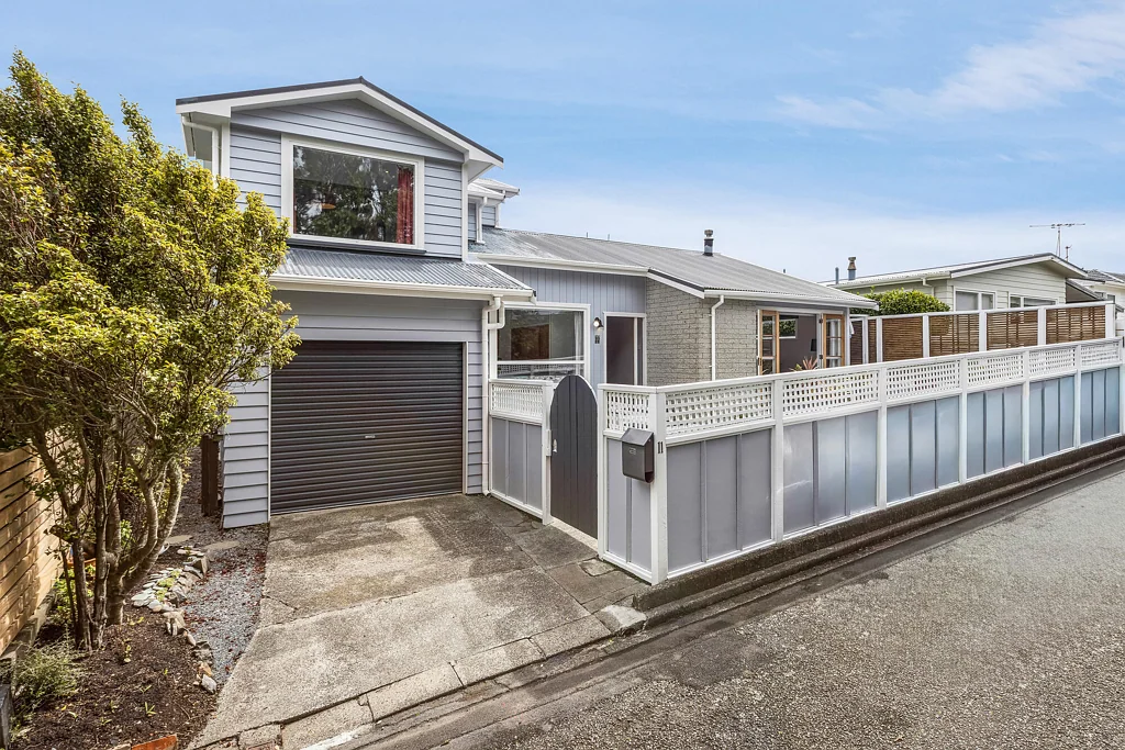 Kingston 4 Bedroom Sunny, Spacious & Family Friendly