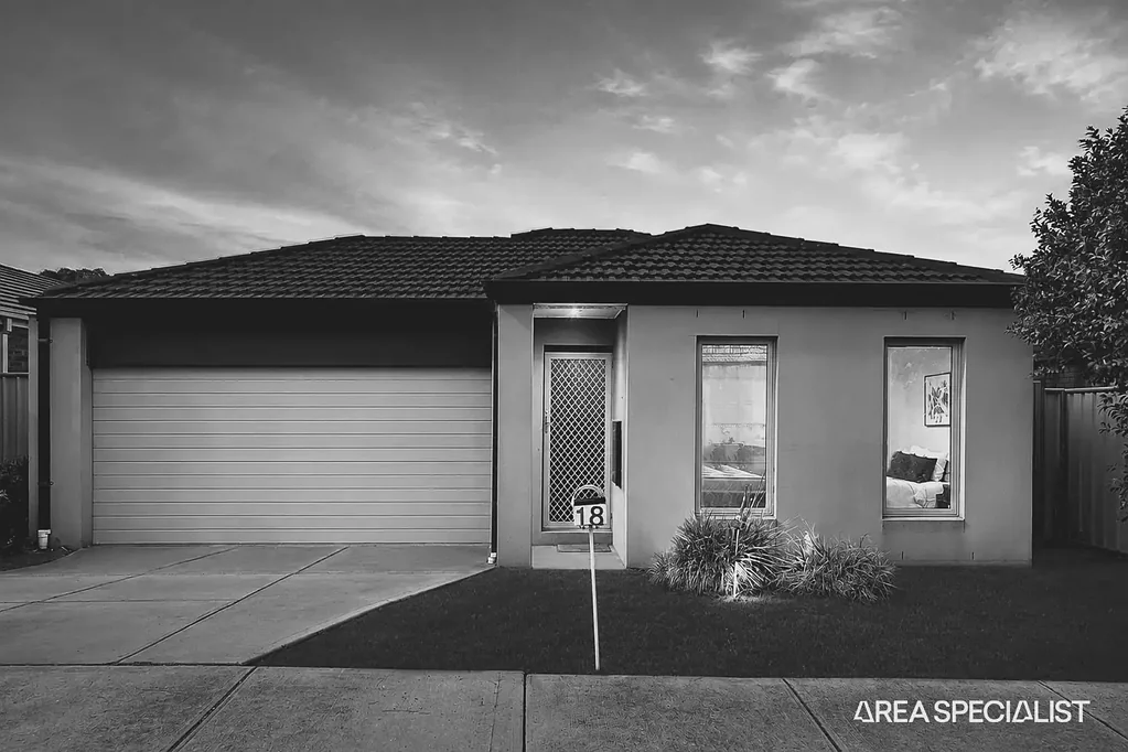 18 Mallow Street, Brookfield, VIC 3338