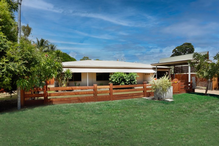 10 CAY ST, SAUNDERS BEACH QLD 4818, 0 Bedrooms, 0 Bathrooms, House