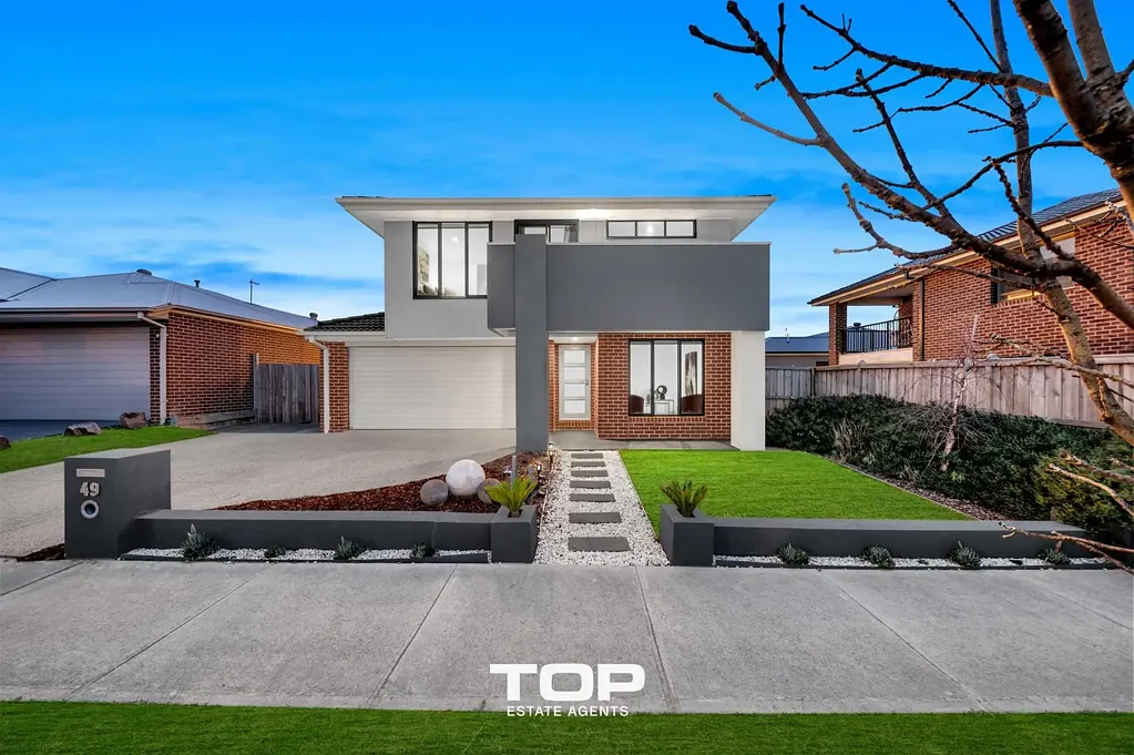 Clyde North 5房  Elegant and Lifestyle-Focused Home