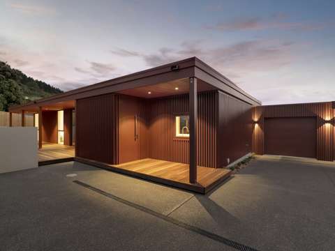 Lyttelton 3房  Design Defined, Harbour Aligned