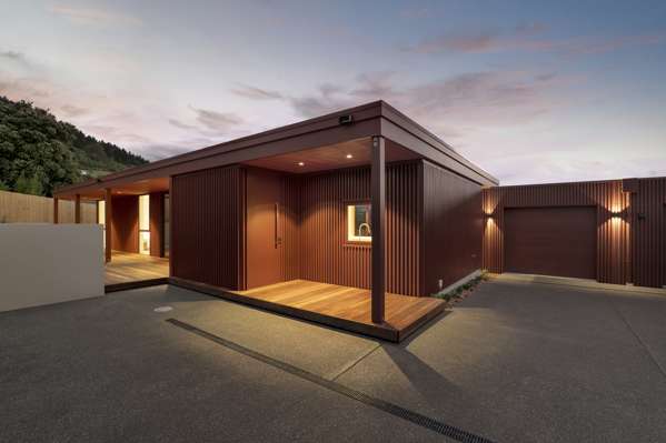 Lyttelton 3房  Design Defined, Harbour Aligned