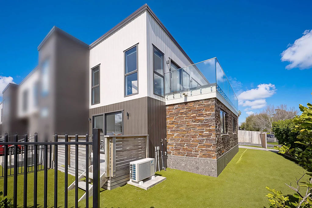 Sunnyhills 3ਬੈੱਡਰੂਮ Coastal Views, Corner Position