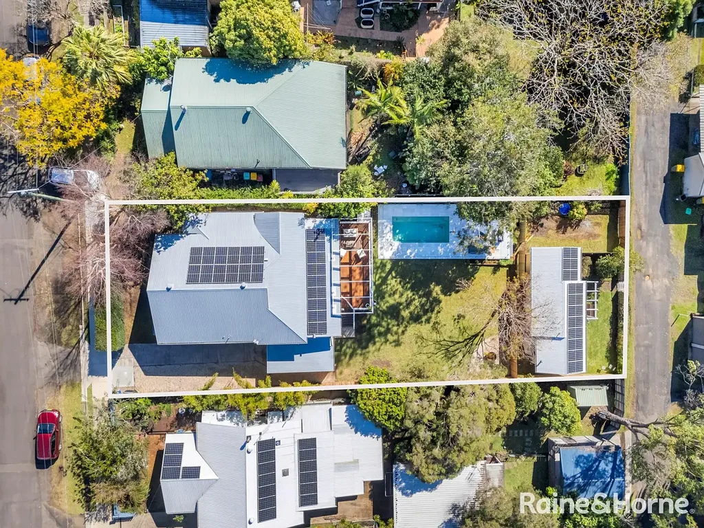 26 Elton Street, Girards Hill, NSW 2480