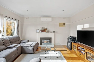 2 Joyce Avenue, Frankston, VIC 3199, 2房, 1浴, House