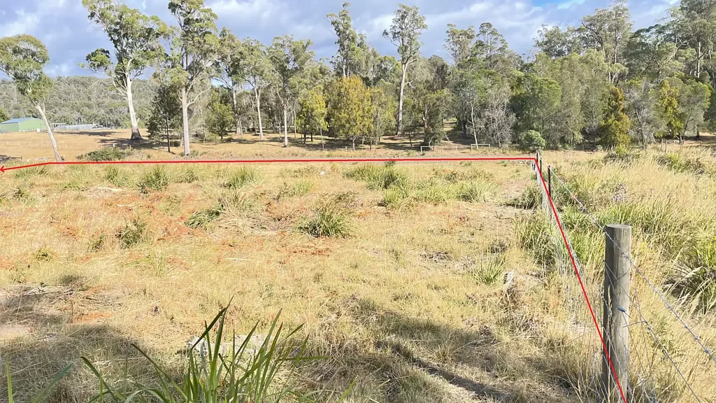 Legana  Minutes from Legana shopping centre and Primary School