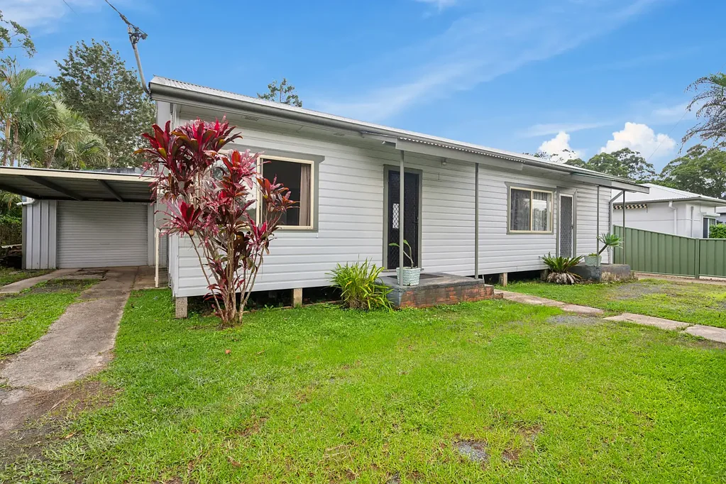 Coffs Harbour 3部屋 Dual Income - Close to Everything!