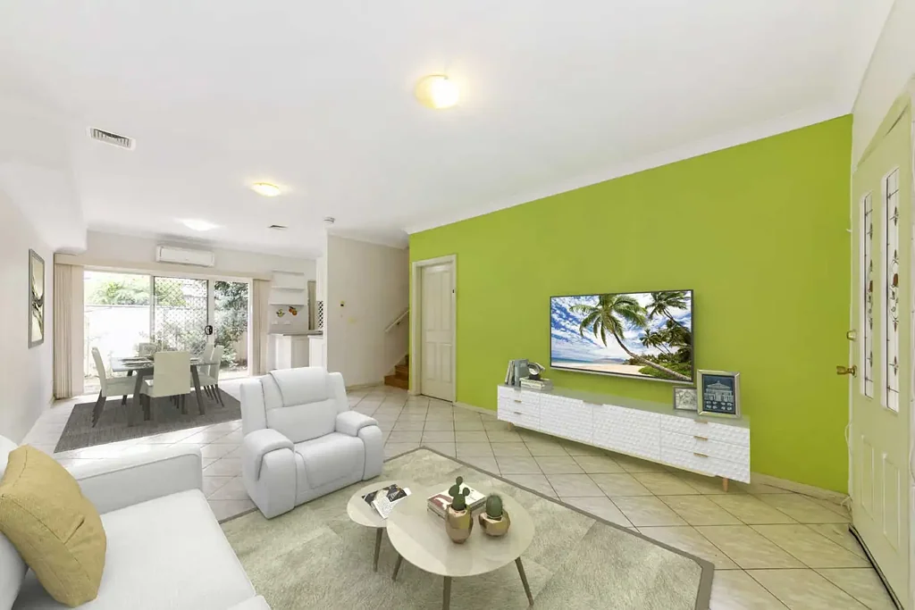 Modern Two Bedroom townhouse with Three Split Air-Conditioning Units!