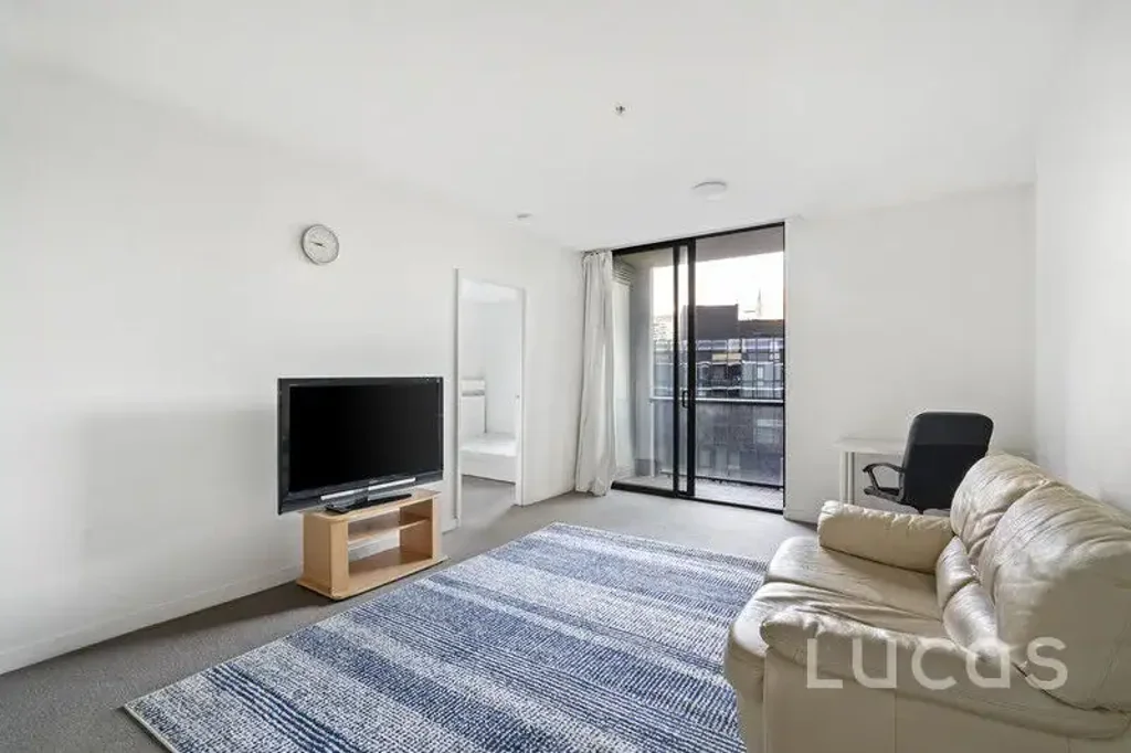 Partially Furnished 2-bedroom apartment in Harbour One