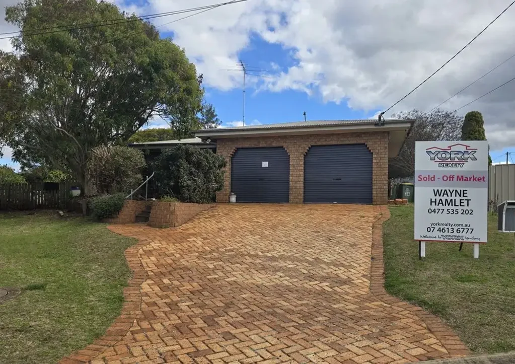 34 Kratzmann Court, Kearneys Spring, QLD 4350