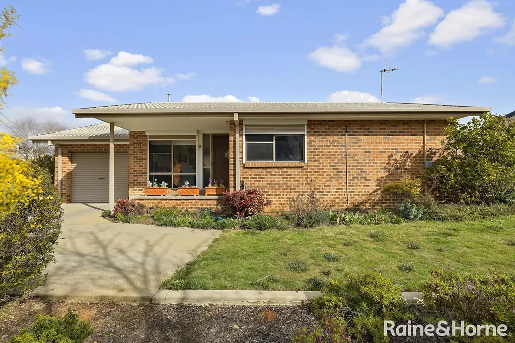 9/37 Derrima Road, Queanbeyan, NSW 2620