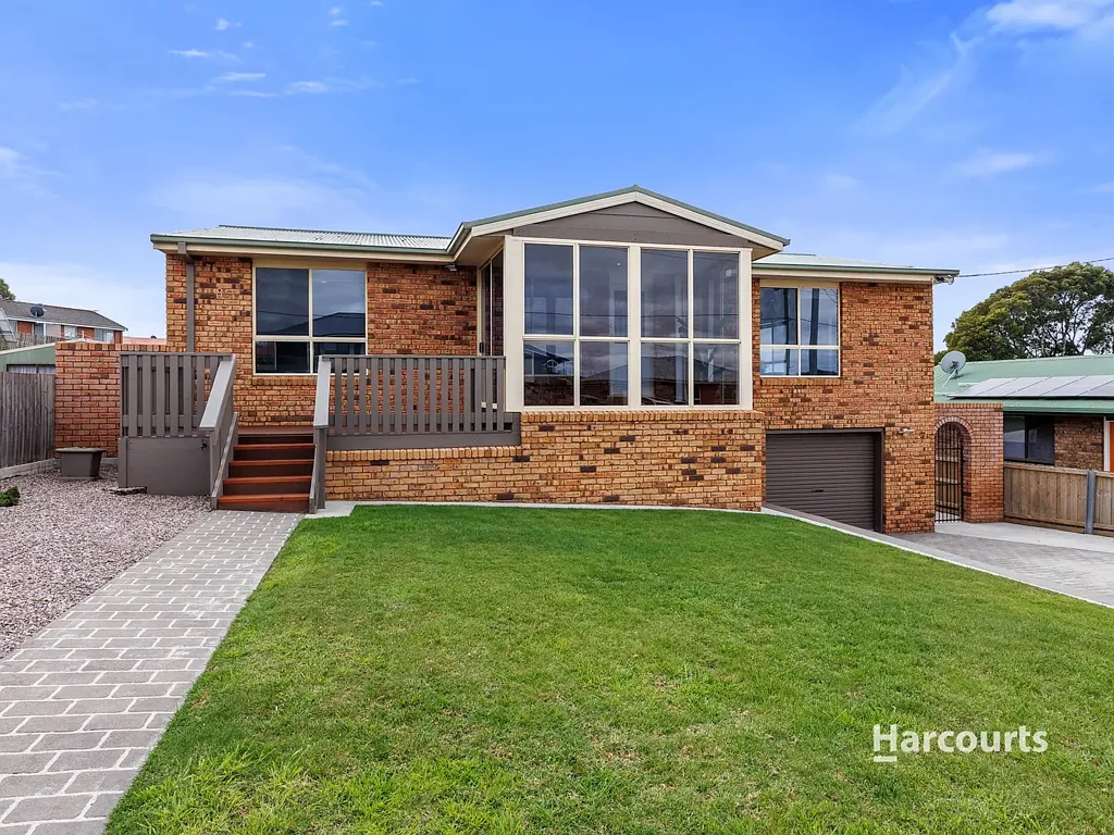Shorewell Park 3 Bedroom Move-In Ready with Investment Potential