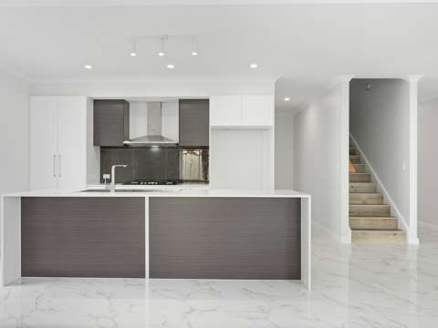 Gosnells 4 Bedroom "Refined Double-Storey Grandeur"