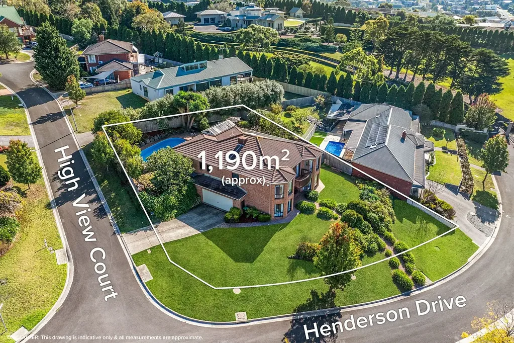 Wandana Heights 5房  Family Entertainer with Sweeping Views
