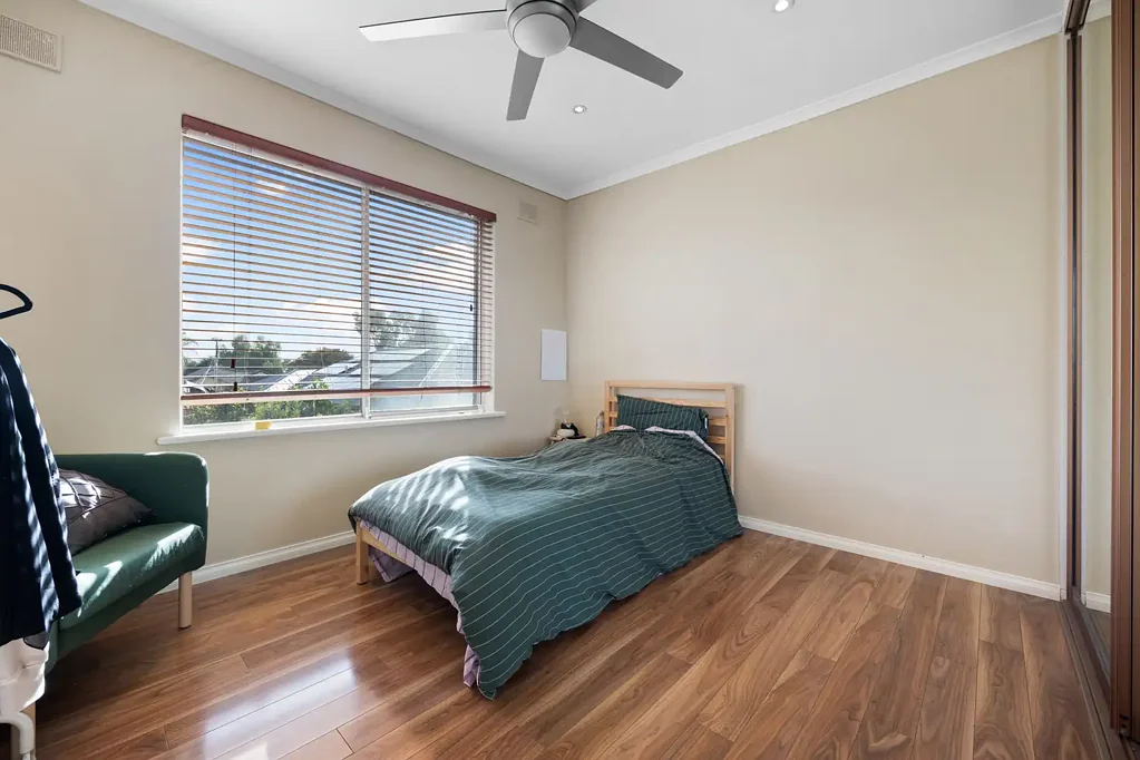 Woodville Gardens 2कमरा First home, First investment, First opportunity – Updated 2 Bedroom Unit.