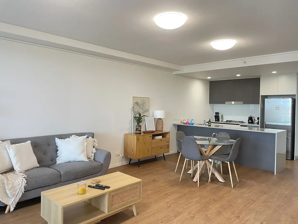 Robina 1Zimmer Modern Apartment with Balcony in the Heart of Robina