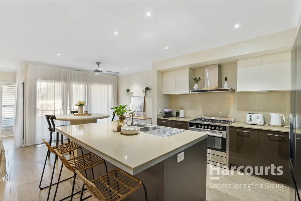 27 Moontide Way, Springfield Lakes, QLD 4300