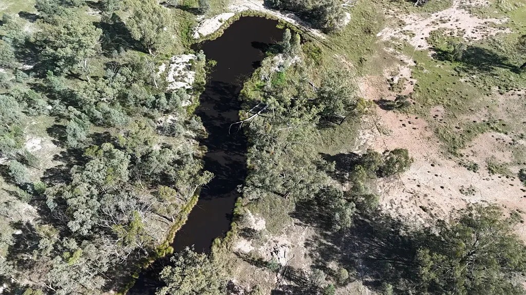 Warroo  Belvedere - Over 2300 Acres of Grazing Country - only 3 Hours West of Brisbane