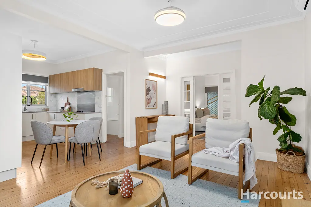 17 Collins Street, Georgetown, NSW 2298