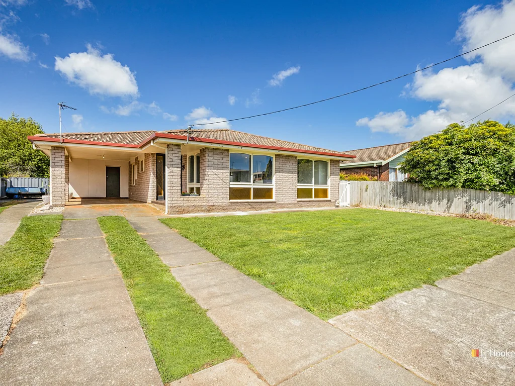 9 Valley Road, Devonport, TAS 7310