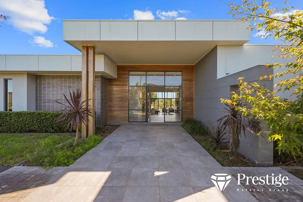 Kenthurst 4ਬੈੱਡਰੂਮ 9 CLARKE WAY, KENTHURST

Prestige Acreage Living with Space, Privacy and Family Luxury